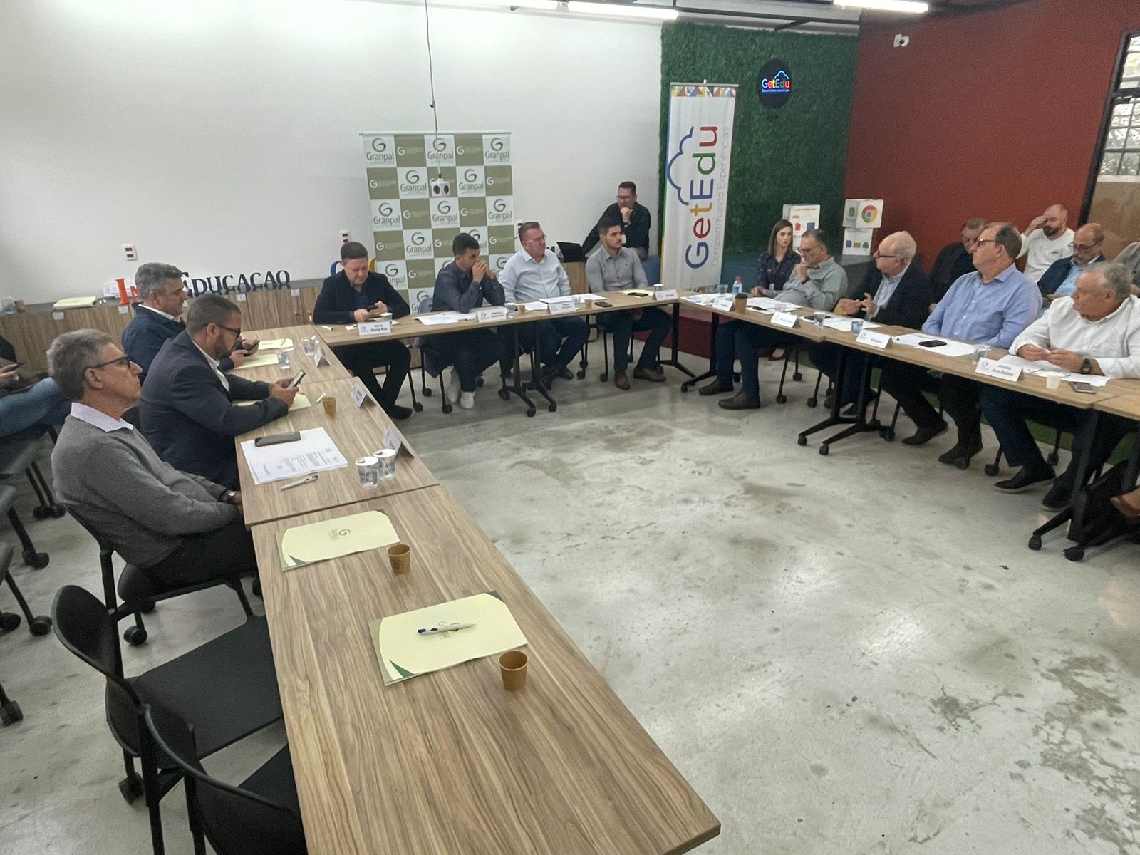 Granpal quer discutir com o governo do Estado crise na saúde e novas medidas de sustentabilidade fiscal