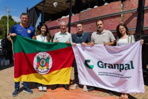Municípios da Granpal enviam 25 toneladas de donativos para Ubá, em Minas Gerais.