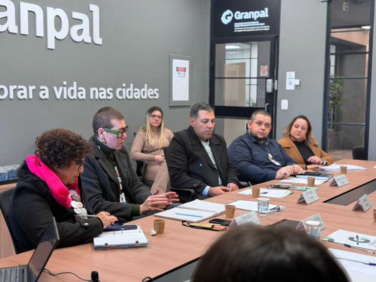 Fórum da Granpal prevê futuro de cooperação entre redes municipais na área da educação.