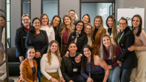 Fórum das Primeiras-Damas da Granpal debate proteção às mulheres e define ações do Agosto Lilás 2026.